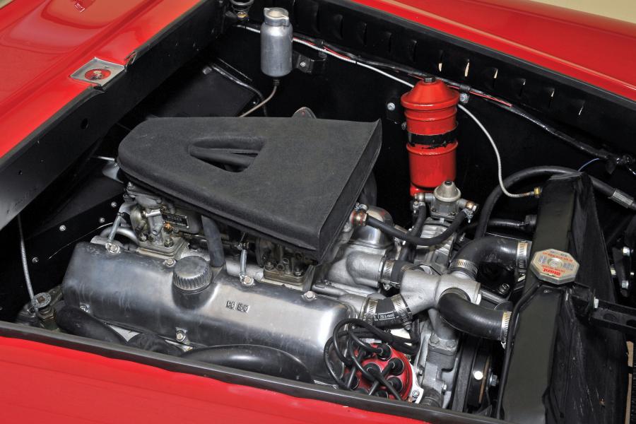  Fiat 8V Coupe (0047) 1953 года  (фото 3 из 10)